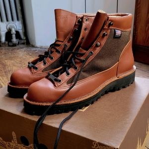 Danner light cedar brown boots